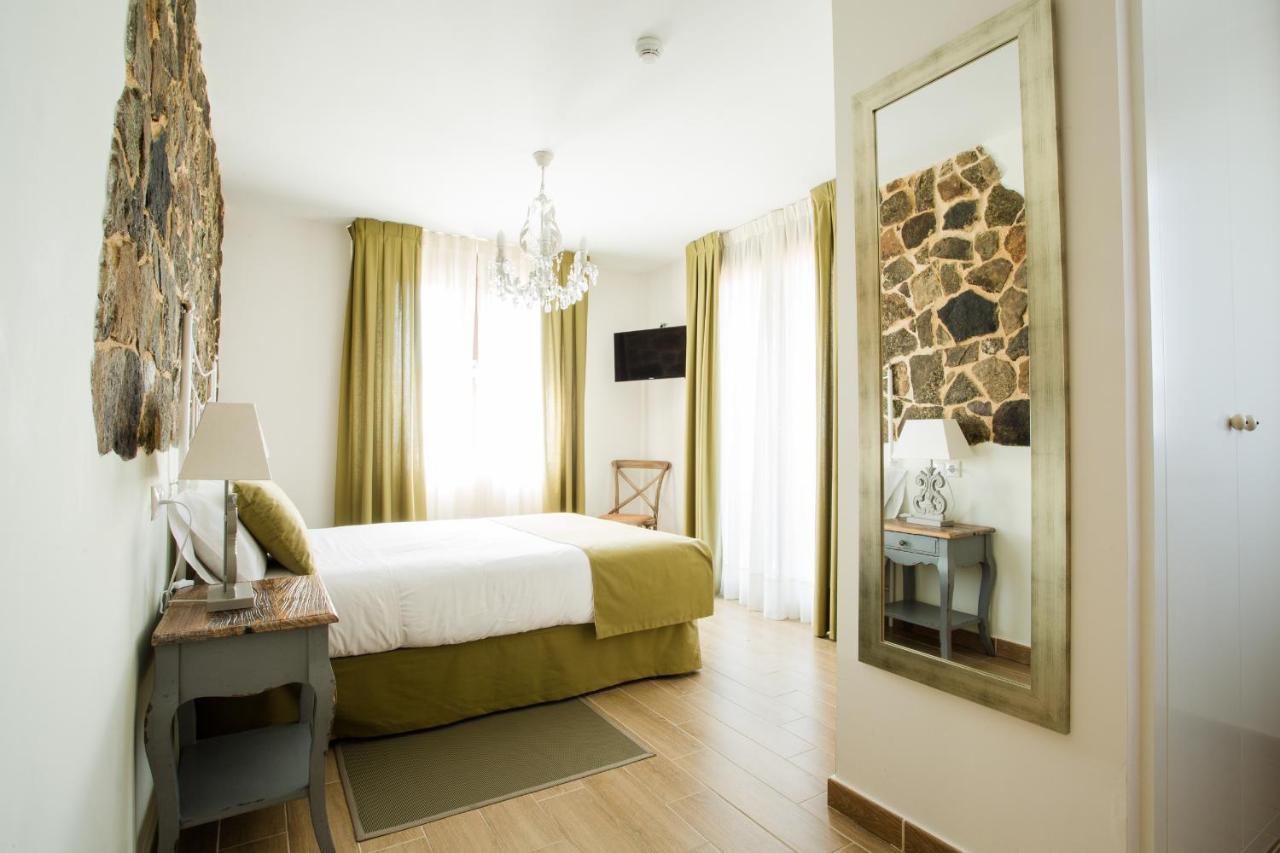 Casa Rural Pico De Los Haces Soria Bagian luar foto