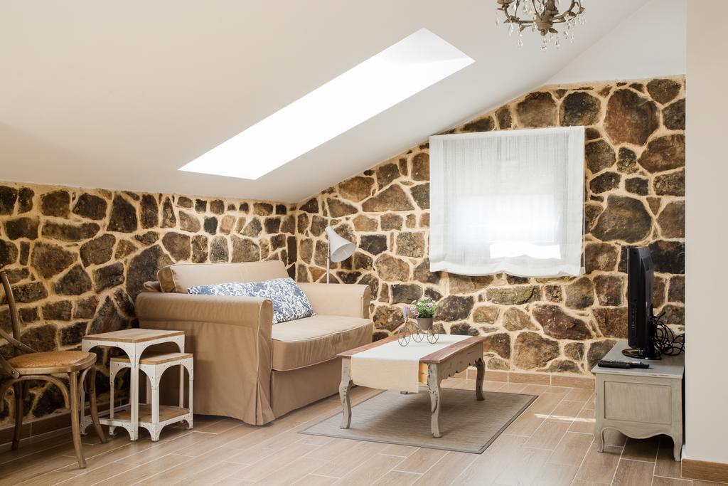 Casa Rural Pico De Los Haces Soria Ruang foto