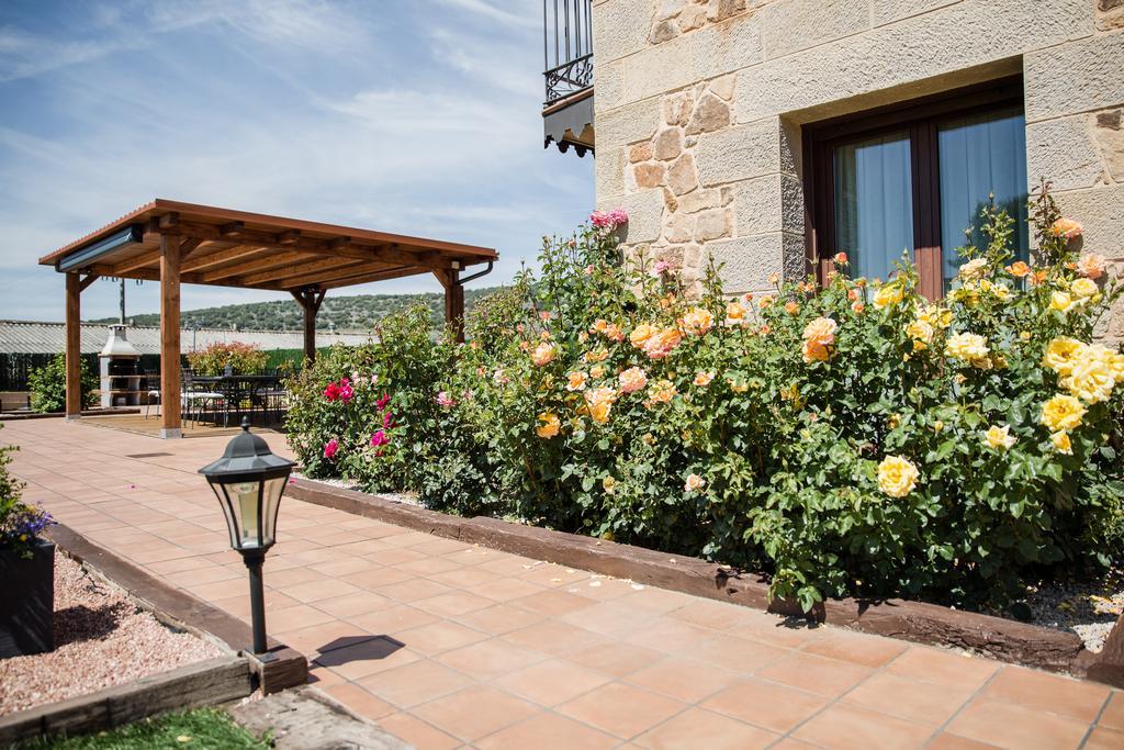 Casa Rural Pico De Los Haces Soria Bagian luar foto